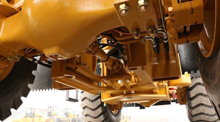 Фронтальный погрузчик SEM 660D
